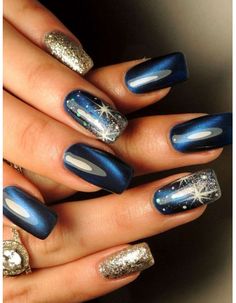 Blue And Silver Nails, Silver Nail Designs, 2023 Nails, Manicure Nail Designs, February Nails, Makijaż Smokey Eye