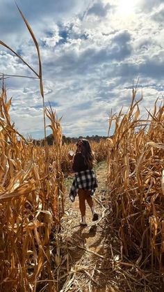 Romanticizing Fall, Pumpkin Patch Pictures, Fall Photo, Early Fall Outfit, Fall Pictures, Fall Aesthetic, Fall Photos, Photo Idea