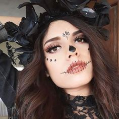 Hot Halloween Outfits, Cute Couple Halloween Costumes, Halloween Makeup Easy, Skull Makeup, Halloween Makeup Looks, Festival Makeup, Halloween Make Up, Up Halloween