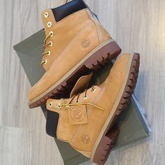 Timberland 6 Inch Premium Wheat Nubuck Yellow Boots Lace Up Style, Padded Collar For Comfortable Fit Around The Ankle, Seamed Sealed Waterproof, Rubber Lug Outsole. 100% Waterproof Like New In Box Junior's Size 5 Fits Women Size 7.5 Minor Scuff/Dirt On Right Shoe Timberland 6 Inch, Timberland Kids, Timberland 6, Yellow Boots, Timberlands Shoes, Fits Women, Timberland Boots, Lace Boots, Up Styles