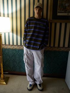 Composition : Shell: 100% cotton.Color : PurpleCountry of Origin : Vietnam Striped Cotton Pants For Fall, Striped Cotton Pants For Streetwear, 90s Mens Style, Wide Cargo Pants, 90s Mens, Mens Style, Cargo Pants, Vietnam, Composition