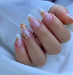 Acesse o link da bio ✅ Nails Transparent, Acrylic Nail Drill, Glamour Nails, Work Nails, Almond Nails Designs, Unique Acrylic Nails, Nail Art Videos, Bridal Nails