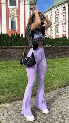 Modele Fitness, Hair Homecoming, Purple Pants, Elegante Casual, Hairstyles Black, Cute Simple Outfits, Homecoming Hairstyles