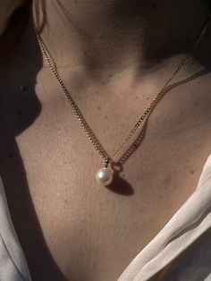 The sweetest and a simple elegant pearl suspended on a fine roll chain to add that perfect touch to any outfit. Simple Elegant, Opal Necklace, Little Miss, Spring Collection, Moonstone, Pearl Necklace, Opal, Chain