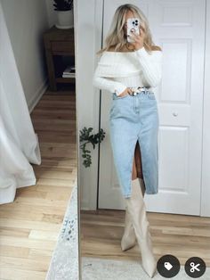 Denim Midi Skirt Outfit Winter, Long Denim Skirt Outfit Winter, Denim Long Skirt Outfit, Denim Skirt Outfit Winter, Long Denim Skirt Outfits, Skirt Outfits For Women, Denim Skirt Outfit Fall, Midi Skirt Outfit Winter, Denim Midi Skirt Outfit