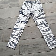 Speerise Silver Leggings High End Dance&Custom Clothin Company Size Medium#17 Metallic Stretch Pants For Summer, Metallic Stretch Pants, Tight Footless Bottoms For Party, Fitted Party Leggings, Trendy Fitted Footless Pants, Metallic Stretch Long Bottoms, Metallic Stretch Trousers, Silver Leggings, Pant Jumpsuit