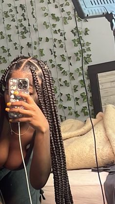 Pretty Braided Hairstyles Natural Hair, Braided Medium Hairstyles, Braids Hairstyles With Headband, Braids With Leave Out In The Back, Pretty Protective Hairstyles, Hairstyles For Fall Black Women, 2 Week Hairstyles Black Women, Braider Aesthetic, Braidout Hairstyles