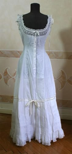 , Regency Nightwear, Lingerie Vintage, Period Outfit, Antique Clothing, Edwardian Fashion, Nightgowns, Vintage Lingerie, Historical Clothing, Mode Vintage