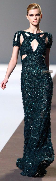 Elie Saab Fall Winter 2010 Ready to Wear 2010 Ready To Wear, Elie Saab Fall, Elie Saab Couture, Dresses Online Shopping, Clothes Black, Maxi Dress Prom, Dress Clothes, Couture Gowns, Designer Gowns