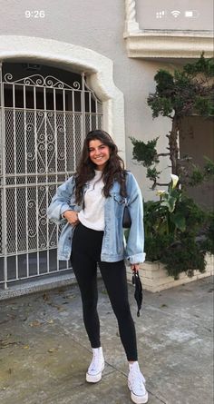 What To Wear In 49 Degree Weather, Daily Outfit Ideas Casual Winter, Outfits Leggins, Jacket Outfit Women, Looks Pinterest, Casual College Outfits