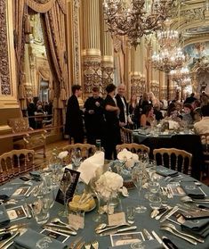 High Class Event Aesthetic, Fancy Banquet Aesthetic, Business Party Aesthetic, Fancy Event Aesthetic, Rich People Things, Gossip Girl Birthday Party Aesthetic, Rich Party Girl Aesthetic, Gossip Girl Aesthetic Party, Rich People Party