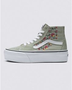 Floral Embroidery Shoes, Preppy Shoes, Embroidery Shoes, Future Style, Cute Sneakers, Hi Top