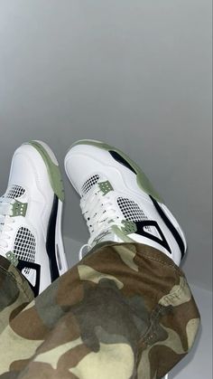 white and olive green jordan 4s sneaker trainer @CleoWhenn Olive Green Jordans, Green Jordan 4’s, Jordans 4s, Green Jordans, Adidas Outfit Shoes