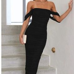 F00218292-204 Chic Off Shoulder Bodycon Midi Dress, Chic Bodycon Midi Length Off Shoulder Dress, Chic Bodycon Midi Off Shoulder Dress, Chic Ruched Off-shoulder Bodycon Dress, Casual Off Shoulder Mini Dress For Party, Flirty Knee-length Bodycon Dress For Going Out, Chic Stretch Off Shoulder Cocktail Dress, Chic Off-shoulder Knee-length Dress For Night Out, Off-shoulder Bodycon Cocktail Dress