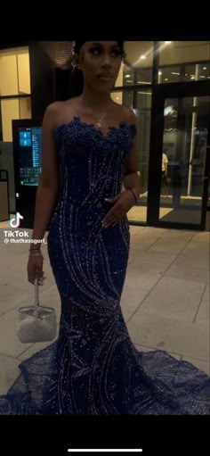 Prom Inspiration, African Prom Dresses, Style Overalls, Gorgeous Prom Dresses, Dream Prom, Prom Girl Dresses, Senior Prom Dresses, Classy Prom Dresses, Stunning Prom Dresses