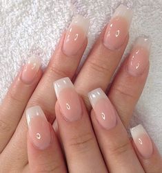 Acrylic Nails Ideas Natural Look, Coffin With French Tips, Acrylic Nails Ideas Natural Colors, Natural Acrylic Nails Coffin French Tip, Natural Gel Nails Coffin, Nail Designs American Manicure, American Manicure Nails Acrylic Coffin, American Acrylic Nails Natural, Natural Acrylic Nails Coffin Short