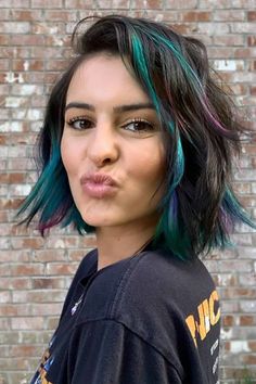 Layered Haircuts For Short Hair Curly, Layered Bob Undercut, Modern Women’s Haircuts, Cute Hair Colors For Short Hair Ideas, Purple Highlights Bob Haircut, Medium Asymmetrical Haircut, Short Shag Hair Color Ideas, Shaggy Short Hair Thick, Cute Short Hair Color Ideas