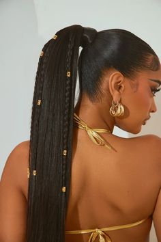 Hair Styles With Gold Cuffs, Hairstyles For Nigerian Ladies, Korean Bob Haircut, Jamaican Twist, Haircut Edgy, Korean Bob, Hairstyle Korean, Hair Stules, Razored Haircuts