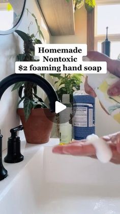 Lauren Ketterman on Instagram: "Cheap, easy and non toxic foaming hand soap 😍 #lowtoxliving #switchandditch #homestead #urbanhomestead #selfsufficiency #selfsufficient #reducereuserecycle" Homemade Hand Soap, Diy Hand Soap, Homemade Body Wash, Homemade Essential Oils, Homemade Cleaning Supplies, Homemade Beauty