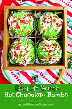 Coco Balls, Coco Recipes, Grinch Breakfast, Grinch Hot Chocolate, Milkshake Recipe Chocolate, Diy Hot Chocolate, Hot Chocolate Gifts, Easy Christmas Treats, Cocoa Recipes