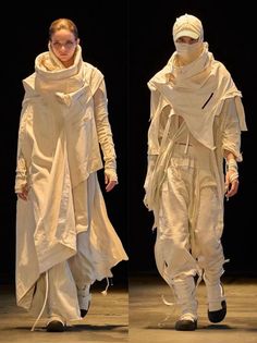 Futuristic Fits, Otherworldly Aesthetic Fashion, Utopian Fashion, Fierce Poses, Dune Clothing, Dune Clothes, Dystopian Fashion Male, Dune Aesthetic Outfit