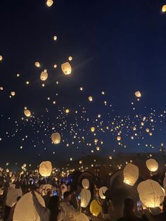 Floating Lanterns, Floating Lights, Lantern Festival, In Another Life, Teenage Dream, Future Life, Pretty Places, Summer Aesthetic