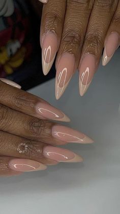 Nude Almond French Tip, Simple Nail Designs Stiletto, Almond Nails Beige, Beige French Tip Nails, Nude Nails Black Women, Med Nails, Nude Manicure, Tip Nail Designs, Brazil Vacation