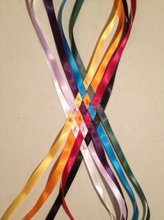 a bunch of ribbons that are on a table