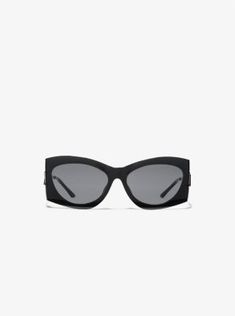 Our Navarra sunglasses give new meaning to eye-catching style. Designed in an oversized rectangular silhouette, this ultra-modern style features faceted “MK” detailing on the arms added drama. Ultra Modern, Uv Protection, Sunglasses Accessories, Modern Style, Michael Kors, Drama, Women Accessories, Sunglasses, Frame