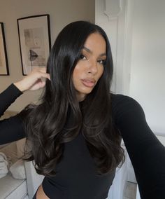 Black Hair With Tan Skin, Long Chocolate Brown Hair With Layers, Neutral Black Hair, Rich Espresso Brown Hair, Brown Hair Black Highlights, Chocolate Black Hair, Espresso Highlights On Dark Hair, Hair Black Highlights, Black Hair Outfit Ideas