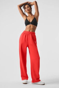 Accolade Straight Leg Sweatpant - Athletic Heather Grey | Alo Yoga Casual Alo Yoga Straight Pants, Red Fitted Sweatpants For Athleisure, Red Full-length Sportswear Bottoms, Red Full Length Sportswear Bottoms, Alo Yoga Wide Leg Pants With Elastic Waistband, Sporty Alo Yoga Bottoms With Comfort Waistband, Alo Yoga Sporty Bottoms With Comfort Waistband, Red Stretch Sweatpants, Sporty Fitted Pants With Straight Hem