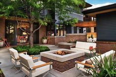 16 Outstanding Ideas To Decorate Your Yard This Spring Season Design Per Patio, Outdoor Fire Pit Seating, Fire Pit Materials, Concrete Patios, Outdoor Space Design, Fire Pit Seating, Fire Pit Designs, Dry Creek