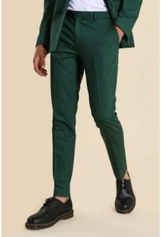 Men Green Trouser For Men Pleated Ankle Length Trouser Formal Business Casual Pant Men Stylish Dinner Trouser  Fabric Type = premium ,Important  Pant Style = Formal Trousers  Closure = Button  Color = Green  SLIGHT VARIATION IN COLOR IS POSSIBLE DUE TO DIFFERENT SCREENING AND PHOTOGRAPHIC RESOLUTIONS. Feel free to ask anything, we are here to help you. Trousers .Hip .length (from waist to feet) .waist .thigh .Actual Height pants bottom Exp FREE FAST 5-8 DAY ORDER TO DELIVERY SHIPPING ACROSS THE ENTIRE USA SUPER-FAST WORLDWIDE SHIPPING. Mens Smart Trousers, Spring Trousers, Trouser For Men, Costume Vert, Mens Suit Trousers, Green Dress Pants, Mens Waistcoat, Mens Undershirts, Casual Summer Pants