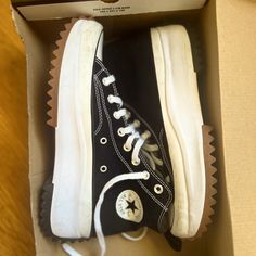 10.5 Women 9 Men Worn Twice Brand New Casual Black High-top Sneakers With Gum Sole, Converse Studded Casual High-top Sneakers, Converse Casual High-top Sneakers With Studded Outsoles, Converse Shoes Women, Star Black And White, Classic Shoes Women, Platform Shoes Sneakers, Olive Shoes, All Star Black