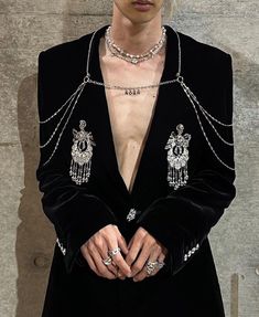 Men Ethereal Aesthetic, Formal Wear Men Outfits Classy, Feminine Men Fashion Aesthetic, Celestial Fashion Men, Celestial Aesthetic Clothes Men, High Fashion Men Outfits, Burlesque Men, Ethereal Outfit Men, Ball Outfits Men