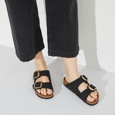 Arizona Big Buckle Nubuck Leather Mayari Birkenstock, Birkenstock Arizona Big Buckle, Arizona Big Buckle, Birkenstock Styles, Black Birkenstock, Birkenstock Black, Zermatt, Birkenstock Sandals, Black Leather Sandals