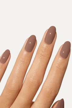 Neutral Fall Nails, Latte Nails, Colors Of 2023, Best Fall Nail Colors, Bio Sculpture Gel Nails, Shellac Nails Fall, Neutral Nail Color, Plum Nails, Emerald Nails