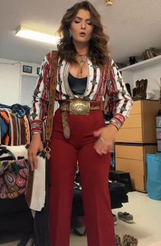 Western Buissnes Attire, Western Professional Outfits, Vintage Western Outfits Women, Western Attire For Women, Cowgirl Office, Black Western Outfit, Punchy Aesthetic, Western Business, Vaquera Outfits