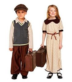 Wardrobe Narnia, Musical Theatre Costumes, Lion Witch Wardrobe, Witch Wardrobe, 40s Outfits, Blitz Kids, Adult Party Themes, Kids Costumes Boys, Day Clothes