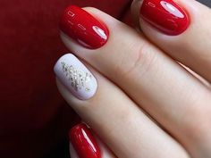 christmas nails Design inspo ideas Christmas Nail Inspiration, Christmas Nails Design, Care Basket, Minimalist Christmas Tree, Christmas Gifts For Coworkers, Unique Christmas Trees, Cool Christmas Trees, Christmas Nail Designs, Christmas Gifts For Men