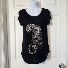 Nwot H&M Silver Sequined Jaguar Tshirt Size Small Casual Black Sequined T-shirt, Casual Black Tops With Glitter Print, Black Glitter Print Top For Night Out, Casual Silver Sequined Tops, Black Glitter Print Top For Summer, Black Glitter Print Tops For Summer, Black Sequin Short Sleeve T-shirt, H&m Black Graphic Print Tops, H&m Casual Party Tops