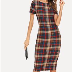 Fitted Plaid Dress New Without Tag. 95% Polyester And 5% Spandex. Fitted And Beautiful On. Great Material! Plaid Fitted Knee-length Midi Dress, Fitted Plaid Midi Dress, Plaid Dress, New Dress, Womens Sizes, Plaid, Spandex, Womens Dresses, Silver