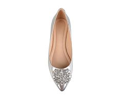 Journee Collection Renzo Women's Flat Dazzle and shine with this Renzo Flat by Journee Collection. The synthetic upper has gorgeous brooch accent that will make any outfit pop. This Flat is perfect for dressy events, the office or to just add some shimmer to a casual outfit. Synthetic upper Slip-On entryJeweled brooch accentLightly Cushioned insole Rubber outsole Rack Room, Rack Room Shoes, Journee Collection, Womens Flats, Casual Outfit, The Office, Casual Outfits, Slip On, Silver