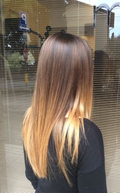 Hair Color Ideas For Brunettes For Summer Balayage Highlights Ombre, Hombre Hair Brown Ombre Brunettes, Shatush Hair, Colored Hair Tips, Honey Brown Hair, Perfect Hair Color, Hair Color Streaks