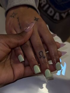 Gel Toe Nails, Edgy Nails, Colored Acrylic Nails, Girly Acrylic Nails, Work Nails, French Tip Acrylic Nails, French Acrylic Nails, Dope Nail Designs, Short Square Acrylic Nails