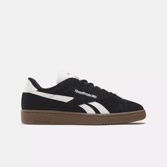 Feel like you're lacing up a pair of old-school Club C sneakers straight from the '80s. These shoes have all the vintage touches you want, from perforations to a debossed heel tab and side stripes. The soft, suede upper flips the Reebok script with the smooth side stripes and heel tab. Rebock Shoe, Black Reebok, Basket Noir, Reebok Classics, Reebok Sneakers, Reebok Club C, Vintage Reebok, Cross Training Shoes, Club C