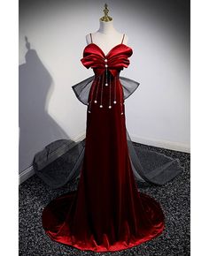 Get 10% off now! Buy formal long train velvet evening dress with stunning big bow in back at cheap price online. Free stable shipping and pro custom service since 2009. Horror Birthday, Dress With Long Train, Prom Dress Burgundy, Prom Dresses Burgundy, Velvet Evening Dress, Casino Dress, Red Clothing, Princess Prom Dresses, Spaghetti Strap Prom Dress