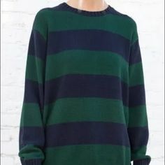 Never Worn Blue And Green Sweater Striped, Striped Knitted Sweater Green, Styling Brianna Sweater, Brandy Meville Sweater, Tates Sweater, Sweater With Stripes, Baggy Sweaters, Brandy Melville Sweaters, Grandpa Sweater