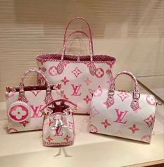 Cute Shoulder Bags, Spongebob Nails, Sarah Grace, Fashion Collection Inspiration, Bags For Ladies, Hello Kitty Shoes, Louis Vuitton Backpack