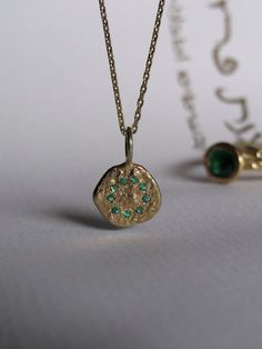 Delicate Gold Pendant, Emeralds Necklace, Gold Emerald Necklace, Jewelry For Man, Necklace For Kids, Art Deco Pendant Necklace, Gold Necklace Pendant, Womens Jewellery, Brand Vision